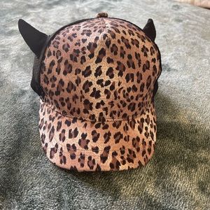 Leopard Baseball cap with horns.